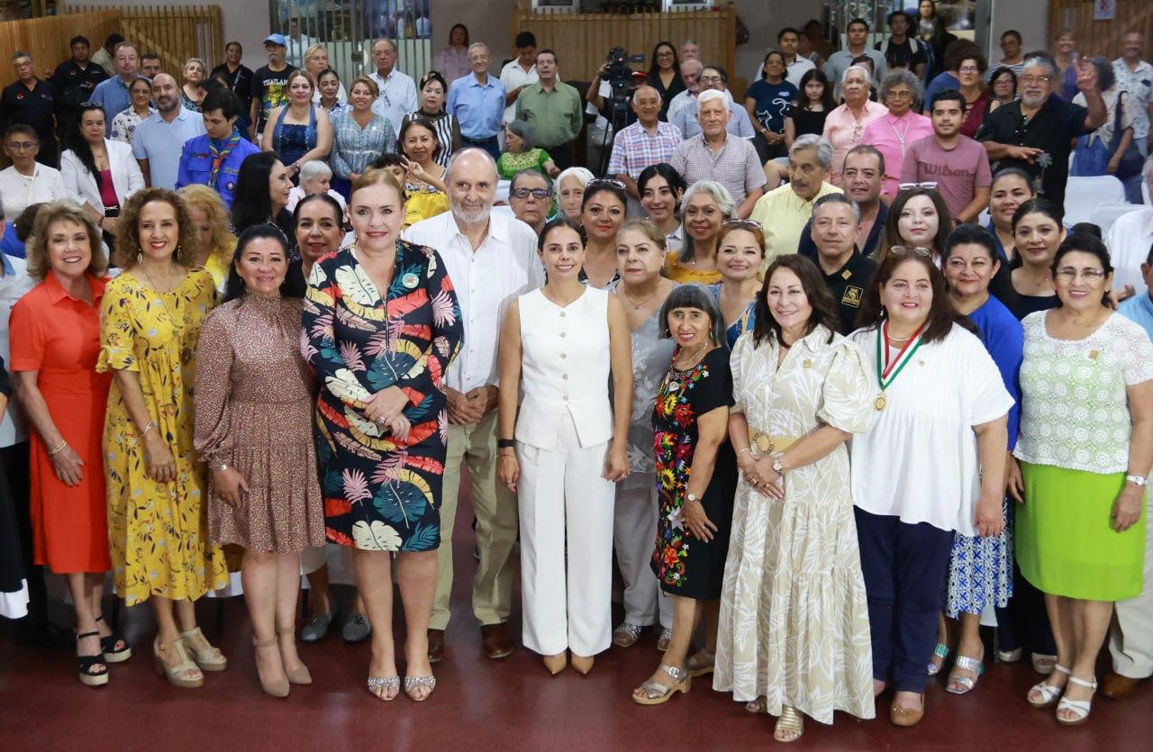 uploads/6/32/01 (366).Jpg